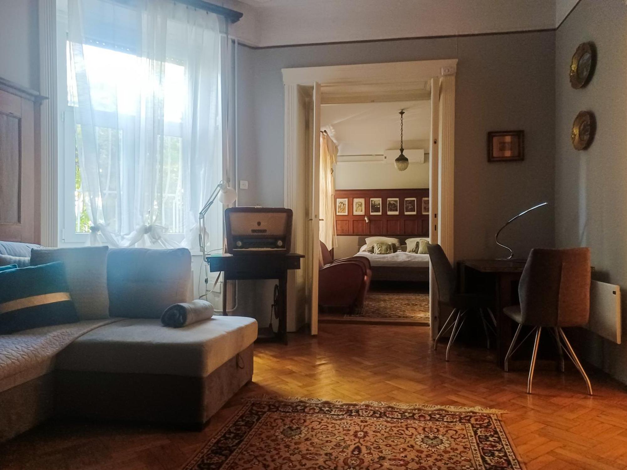 Апартаменты Parkside Large Modern Garden View Будапешт